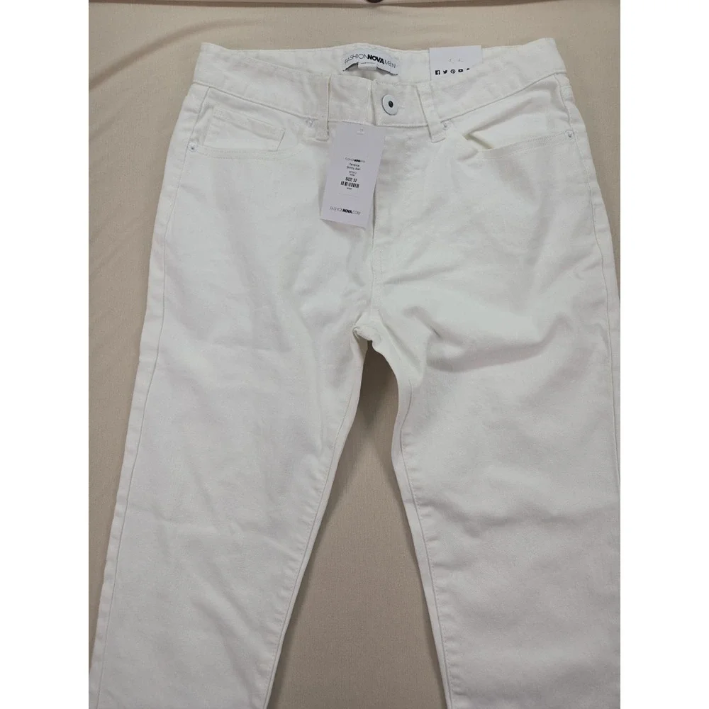 Men's White Jeans NEW Fashion Nova Premium Denim Tag measured Size 32x32